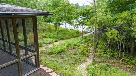 201 Water View Lane Monteagle TN 37356