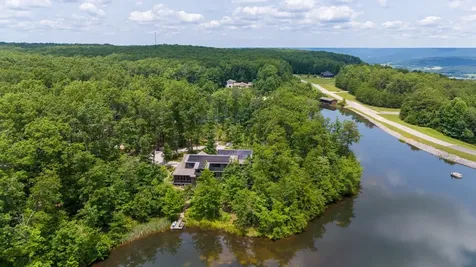 201 Water View Lane Monteagle TN 37356
