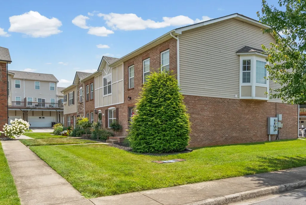 101 Whitman Crossing Clarksville TN 37043