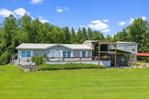 869 Riverview Drive Decaturville TN 38329