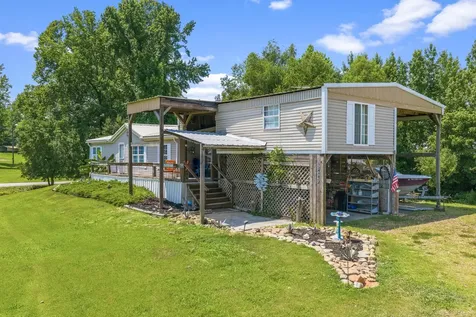 869 Riverview Drive Decaturville TN 38329