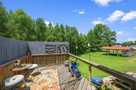869 Riverview Drive Decaturville TN 38329