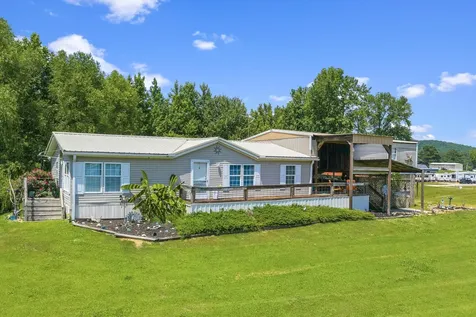 869 Riverview Drive Decaturville TN 38329