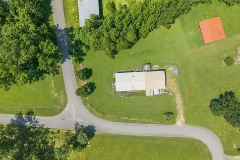 869 Riverview Drive Decaturville TN 38329