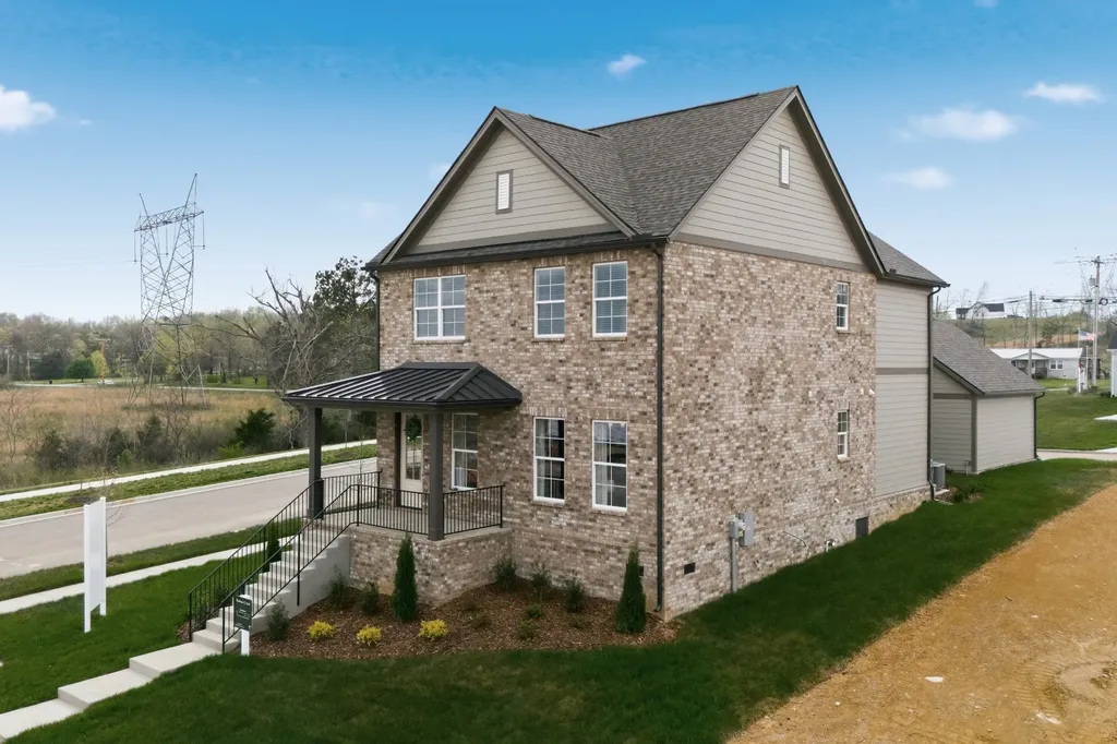 1805 Flatwaters Street Spring Hill TN 37174