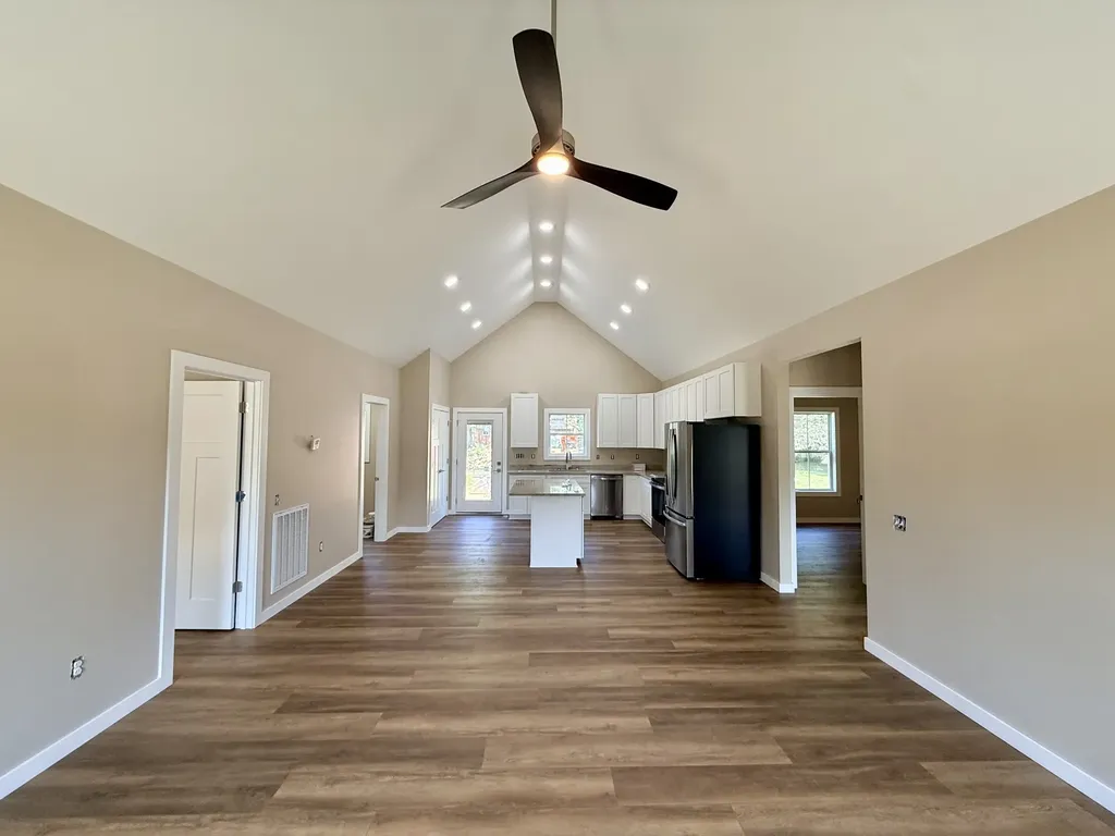 851 Anthony Avenue Smithville TN 37166