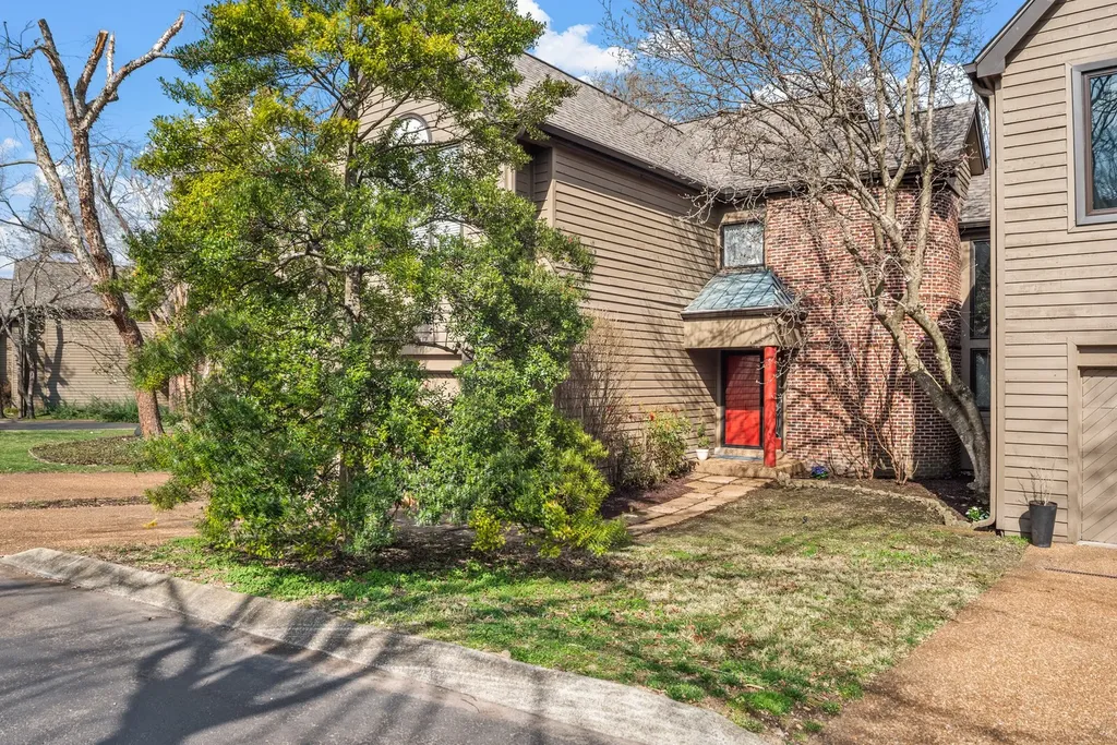 708 Harpeth Trace Drive Nashville TN 37221
