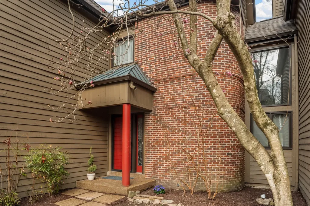 708 Harpeth Trace Drive Nashville TN 37221