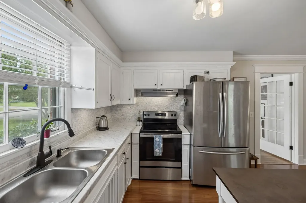 7010 Bonnavent Drive Hermitage TN 37076