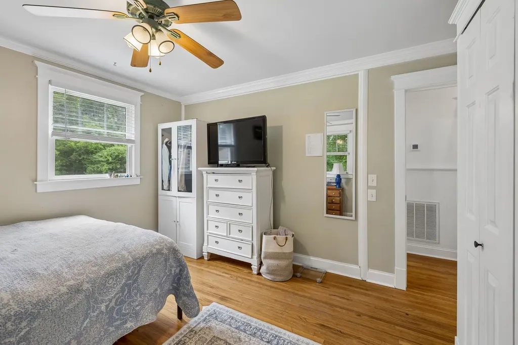 7010 Bonnavent Drive Hermitage TN 37076