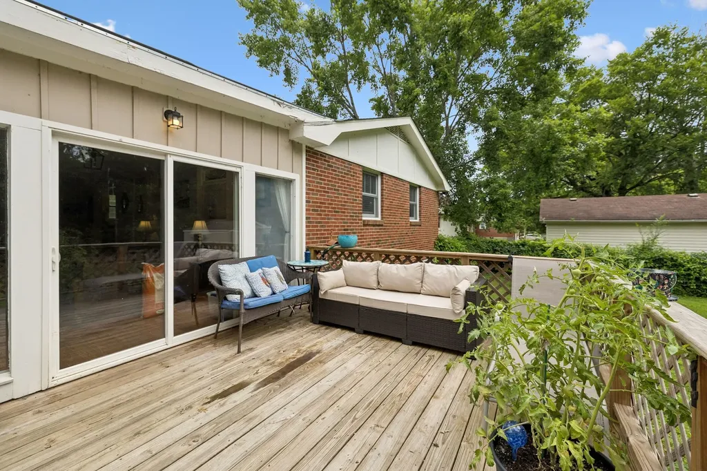 7010 Bonnavent Drive Hermitage TN 37076