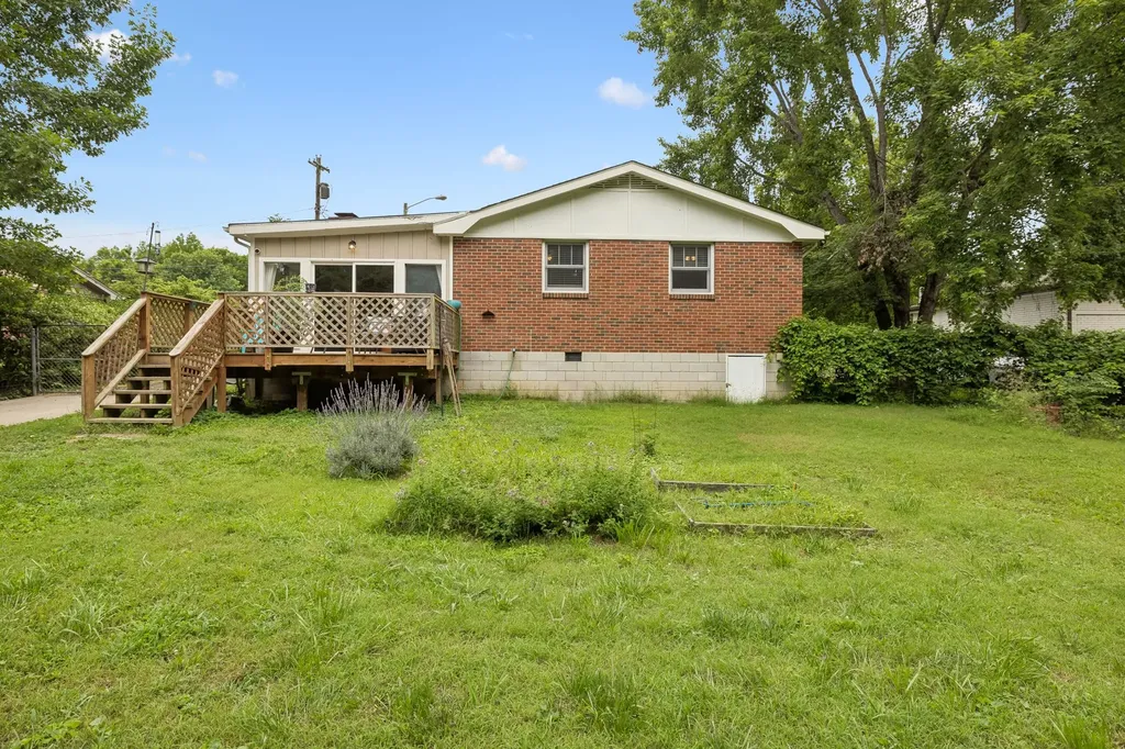 7010 Bonnavent Drive Hermitage TN 37076