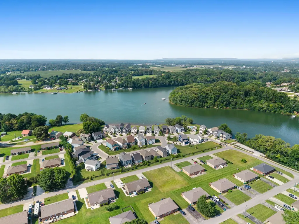 142 Barefoot Way Winchester TN 37398