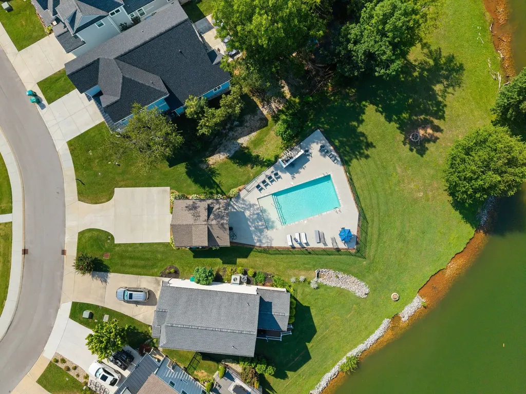 142 Barefoot Way Winchester TN 37398