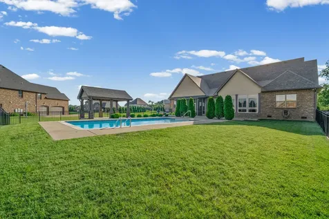 3000 Hartley Drive Clarksville TN 37043