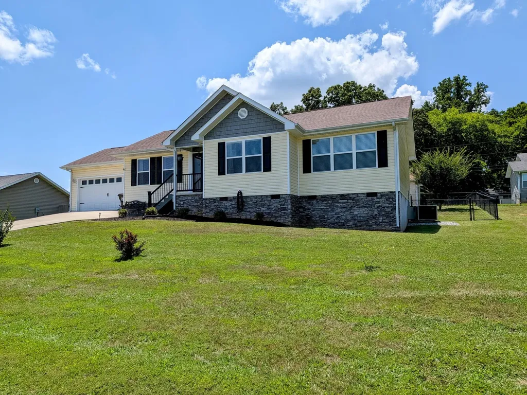 303 Foothills Drive Dayton TN 37321