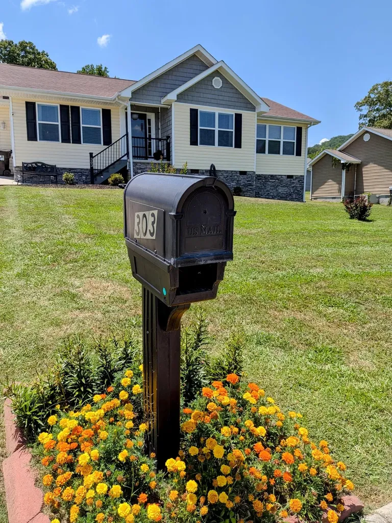 303 Foothills Drive Dayton TN 37321