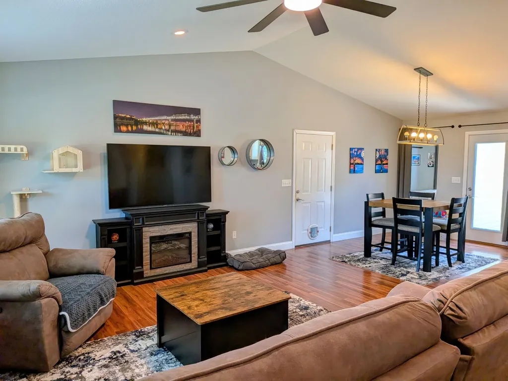 303 Foothills Drive Dayton TN 37321