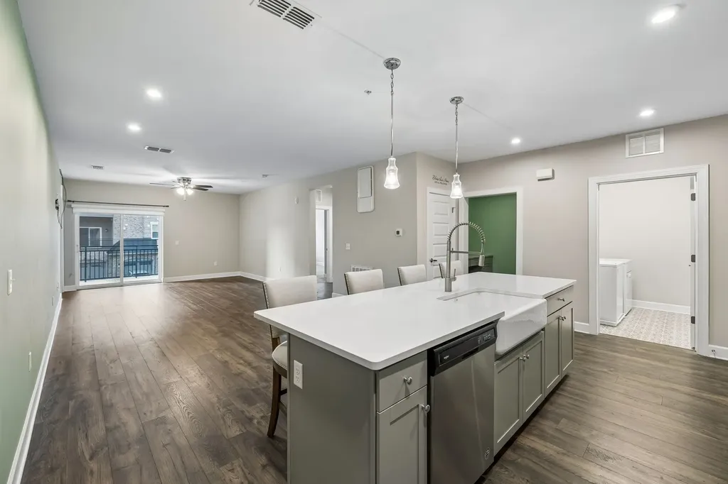 141 Saundersville Road Hendersonville TN 37075