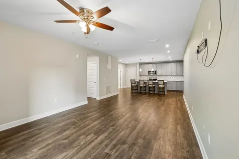 141 Saundersville Road Hendersonville TN 37075