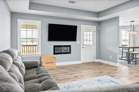 103 Red Bird Avenue Adairville KY 42202