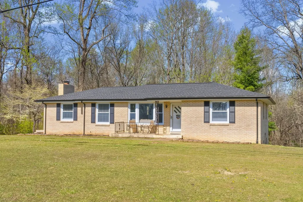 2403 Ashland City Road Clarksville TN 37043