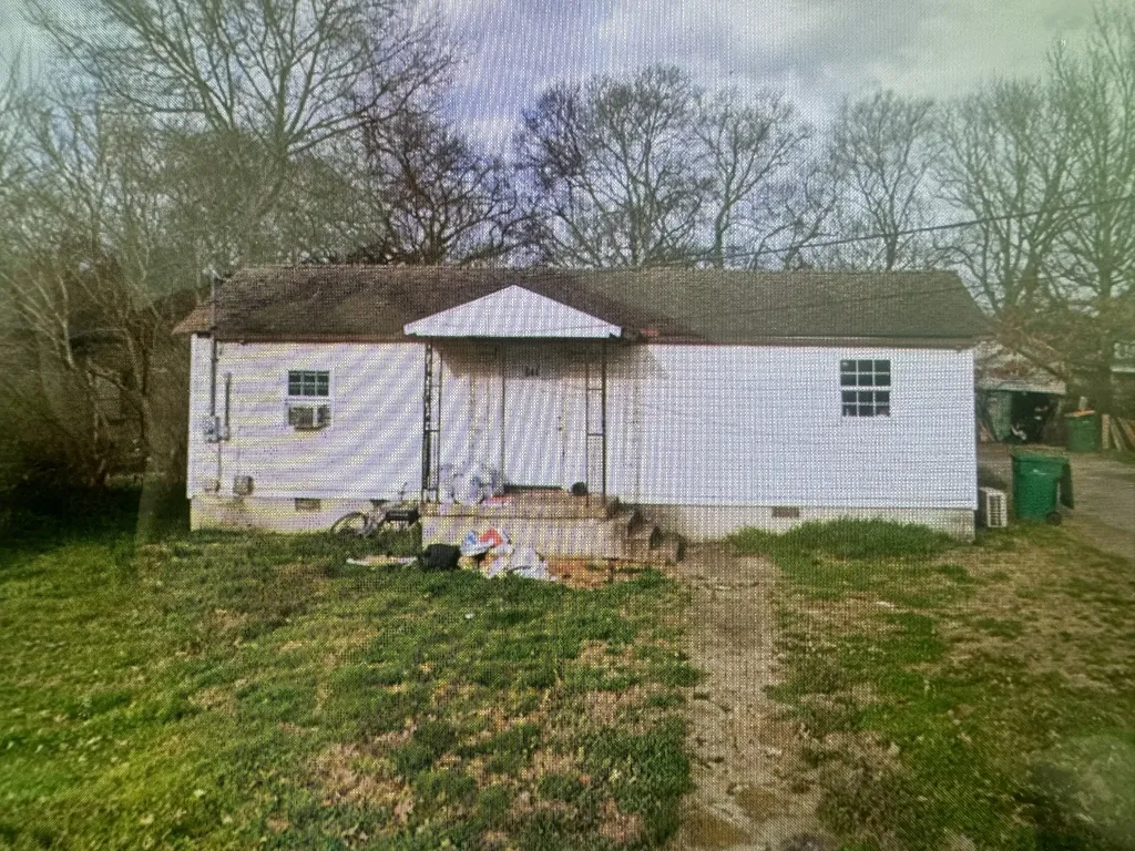 644 4th Ave, N Lewisburg TN 37091