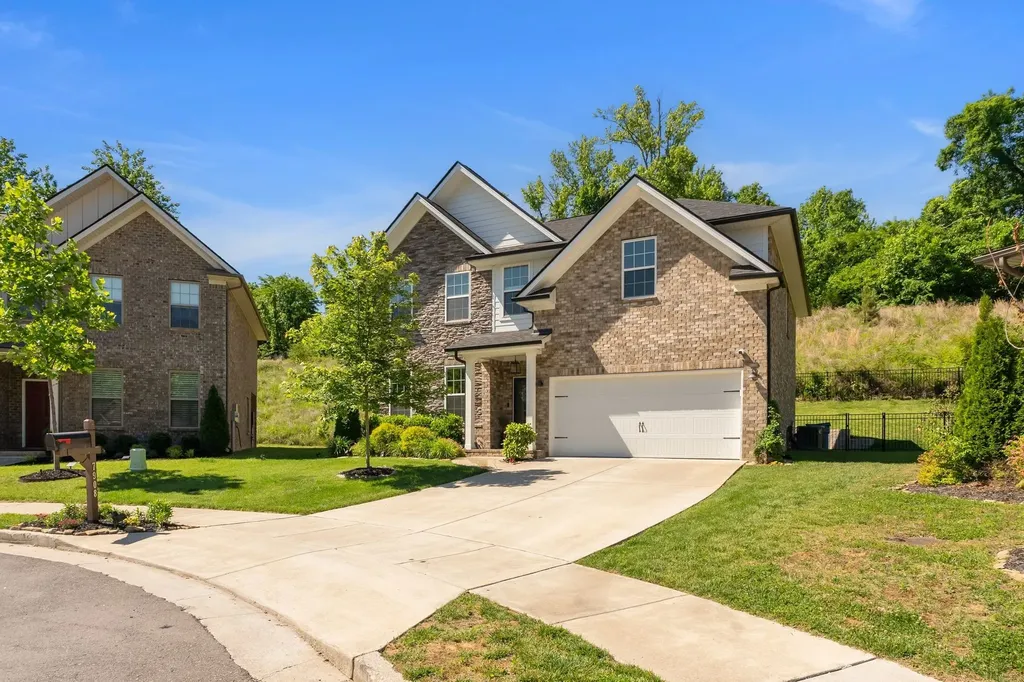 7908 Silver Oak Court Mount Juliet TN 37122