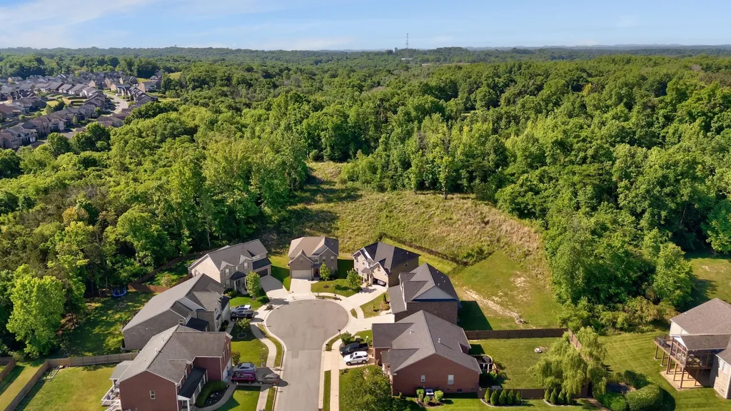 7908 Silver Oak Court Mount Juliet TN 37122