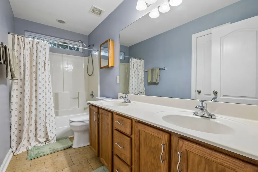 2133 Christina Court Hermitage TN 37076