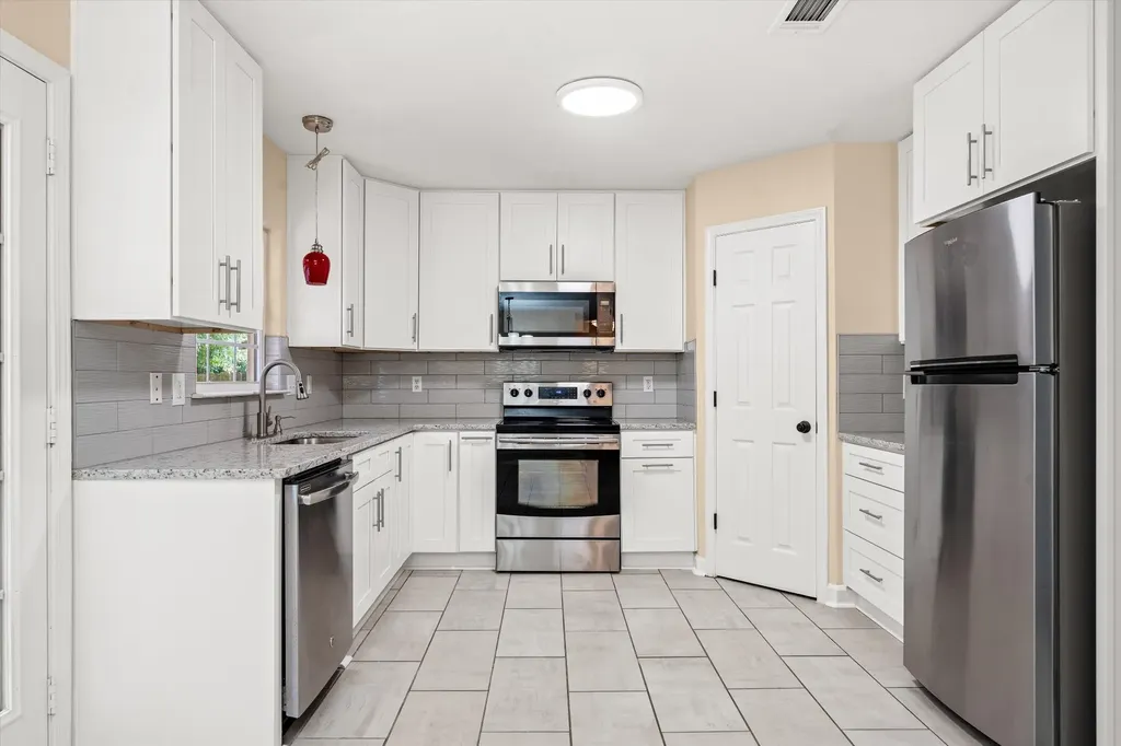 259 Neal Avenue Smyrna TN 37167