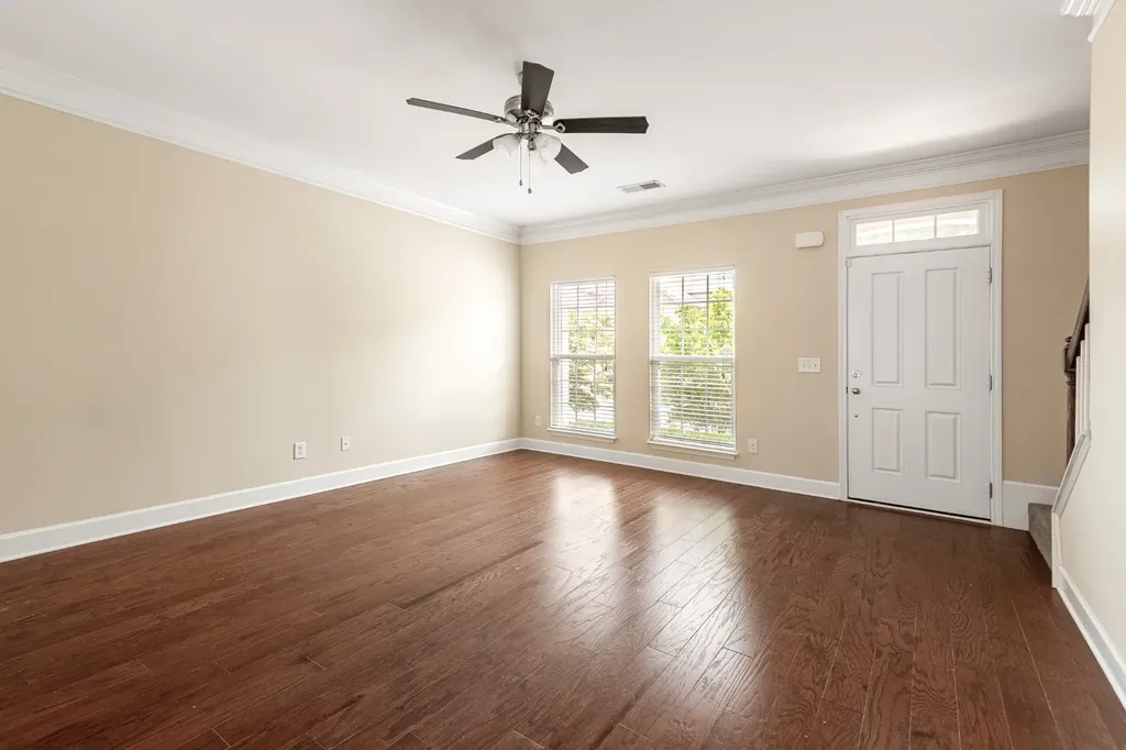 6727 Sunnywood Drive Nashville TN 37211