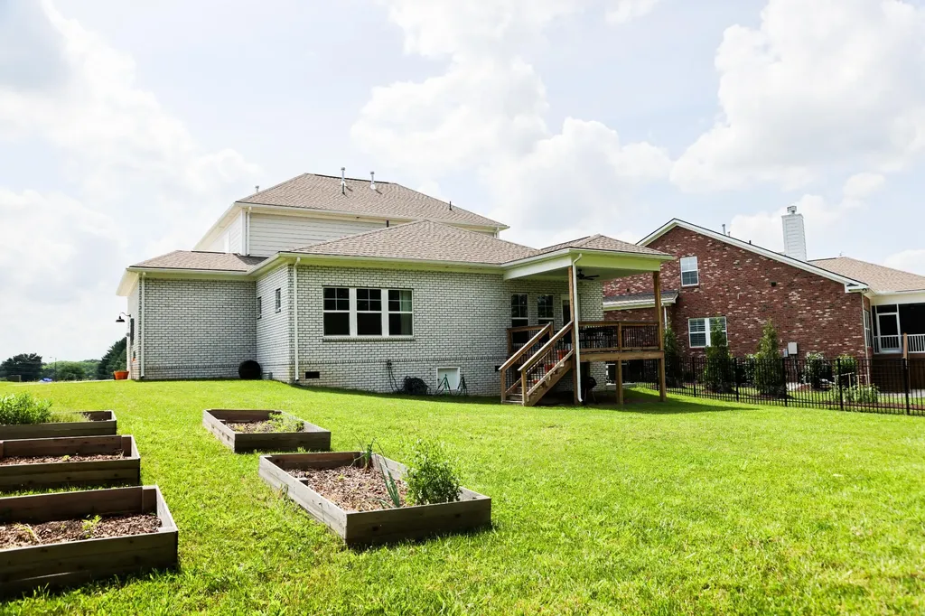 6512 Ripple Ridge Court Columbia TN 38401