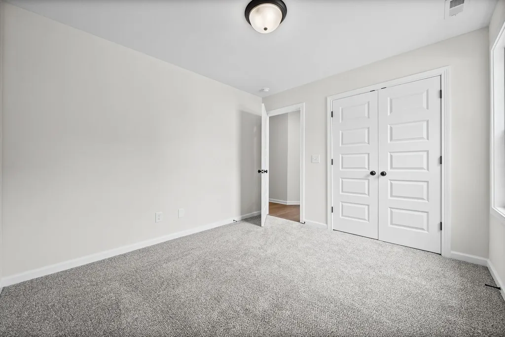 302 Tisha Court Clarksville TN 37042