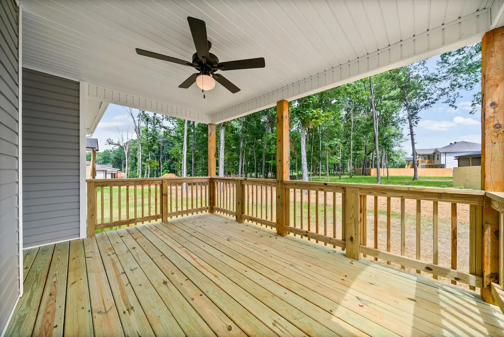 302 Tisha Court Clarksville TN 37042
