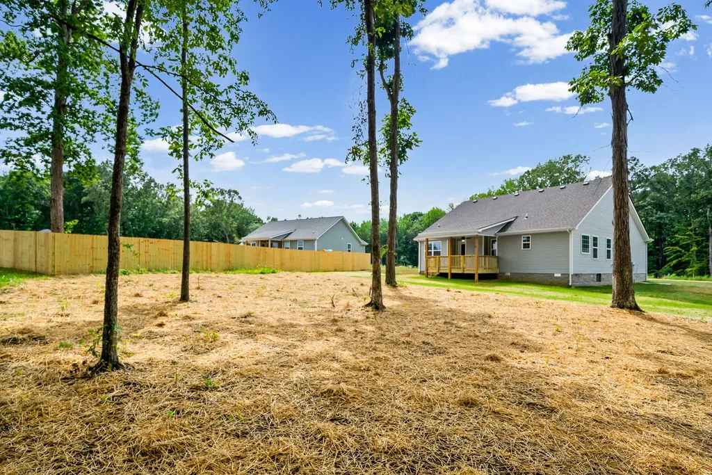 302 Tisha Court Clarksville TN 37042