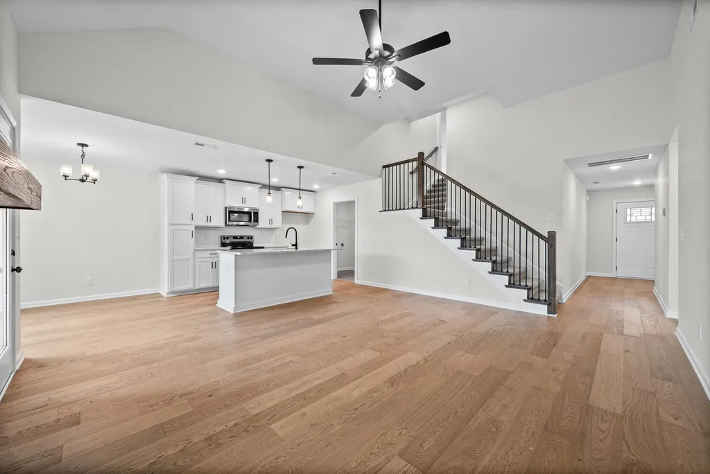 302 Tisha Court Clarksville TN 37042