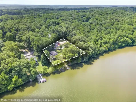 554 Hickman Shores Road Dover TN 37058