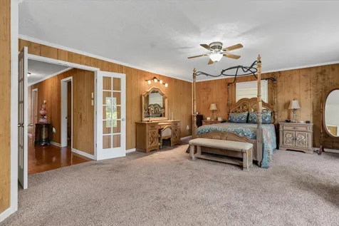 554 Hickman Shores Road Dover TN 37058