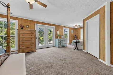 554 Hickman Shores Road Dover TN 37058