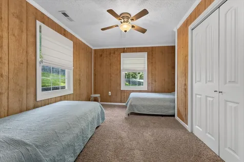 554 Hickman Shores Road Dover TN 37058