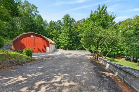 554 Hickman Shores Road Dover TN 37058