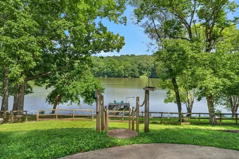 554 Hickman Shores Road Dover TN 37058