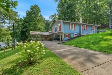 554 Hickman Shores Road Dover TN 37058