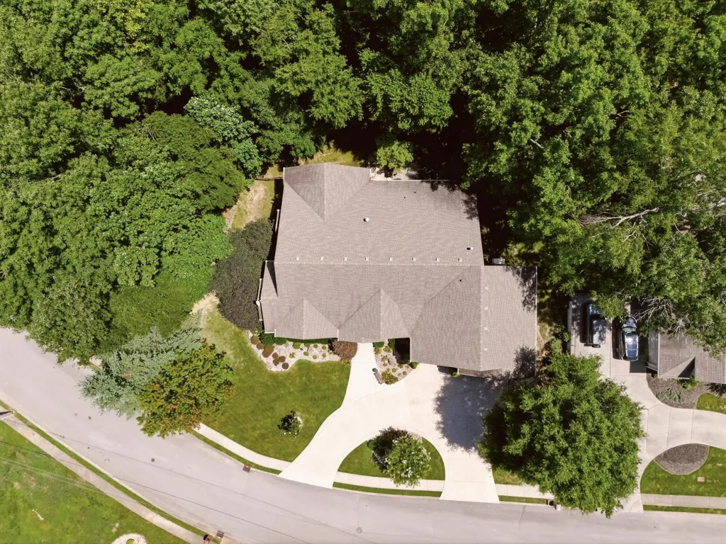 1714 Blairmont Drive Lebanon TN 37087
