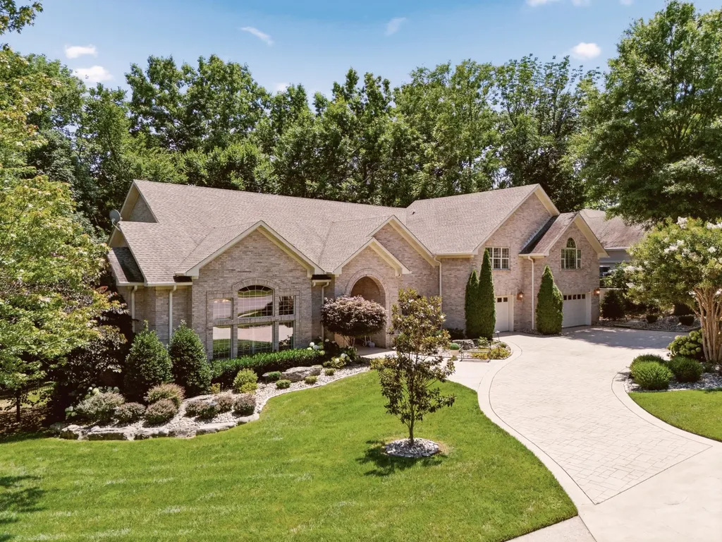 1714 Blairmont Drive Lebanon TN 37087