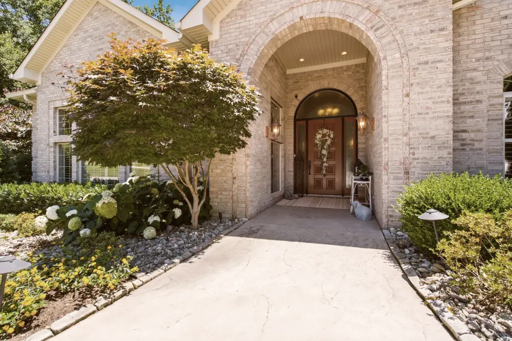 1714 Blairmont Drive Lebanon TN 37087