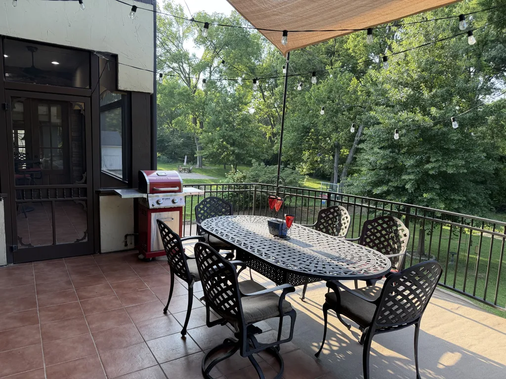 894 Robertson Academy Road Nashville TN 37220
