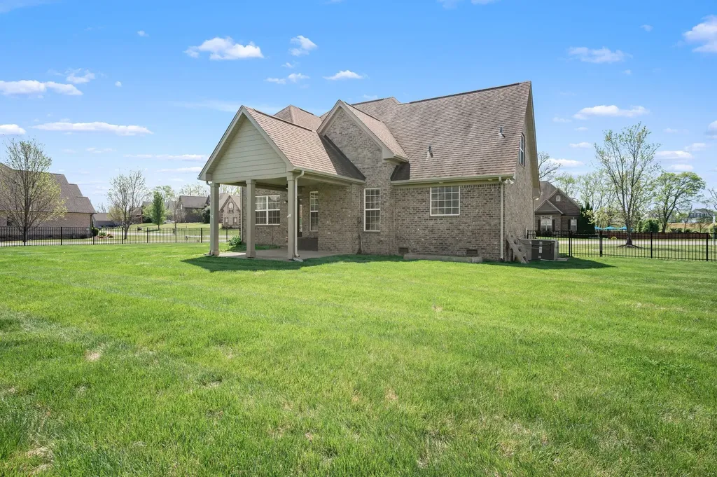 701 Scottland Trace Mount Juliet TN 37122