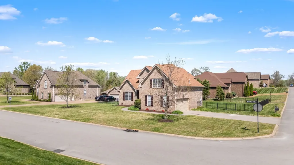 701 Scottland Trace Mount Juliet TN 37122
